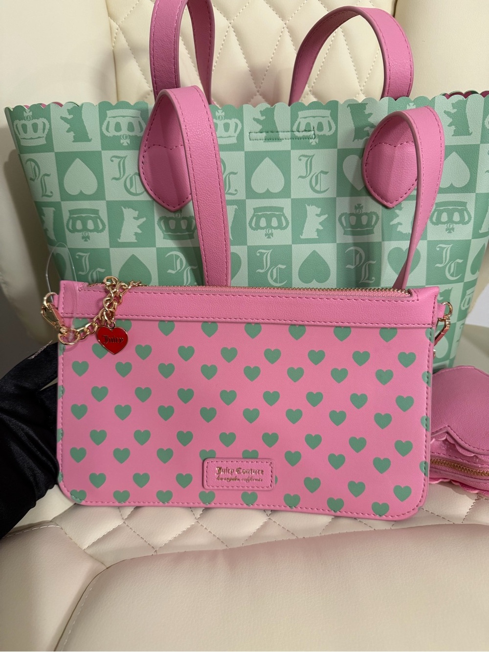 Juicy Couture Pink & Mint Heart Tote Set - Picture 6 of 7